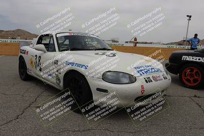 media/Jun-01-2025-CalClub SCCA (Sun) [[eae223c5dd]]/Around pit/